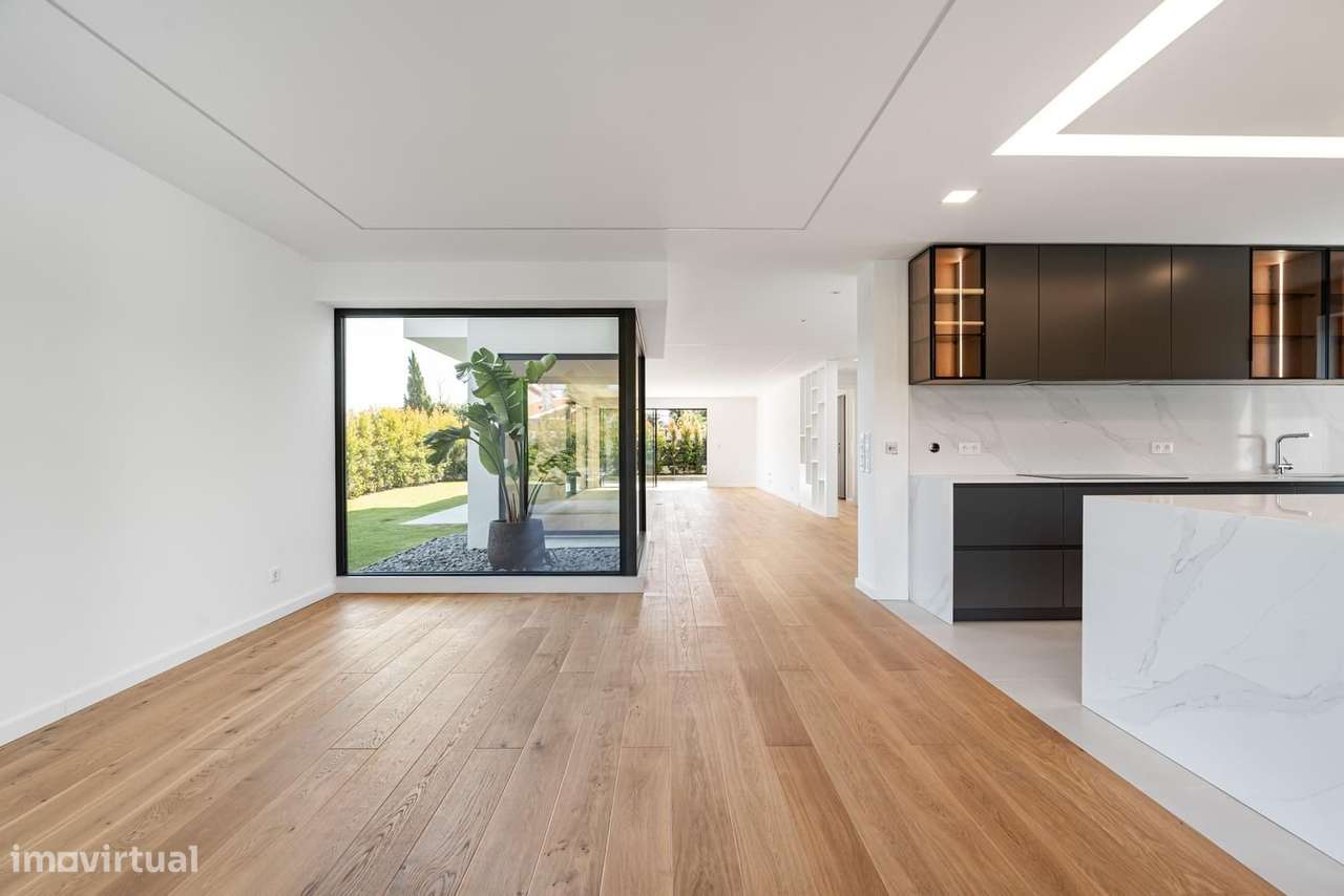 Moradia T5 + 2 com piscina, Birre, Cascais - Grande imagem: 4/41