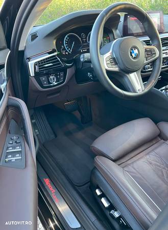 BMW Seria 5 520d xDrive Aut. Sport Line - 14