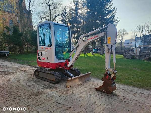 Takeuchi TB216 - 1