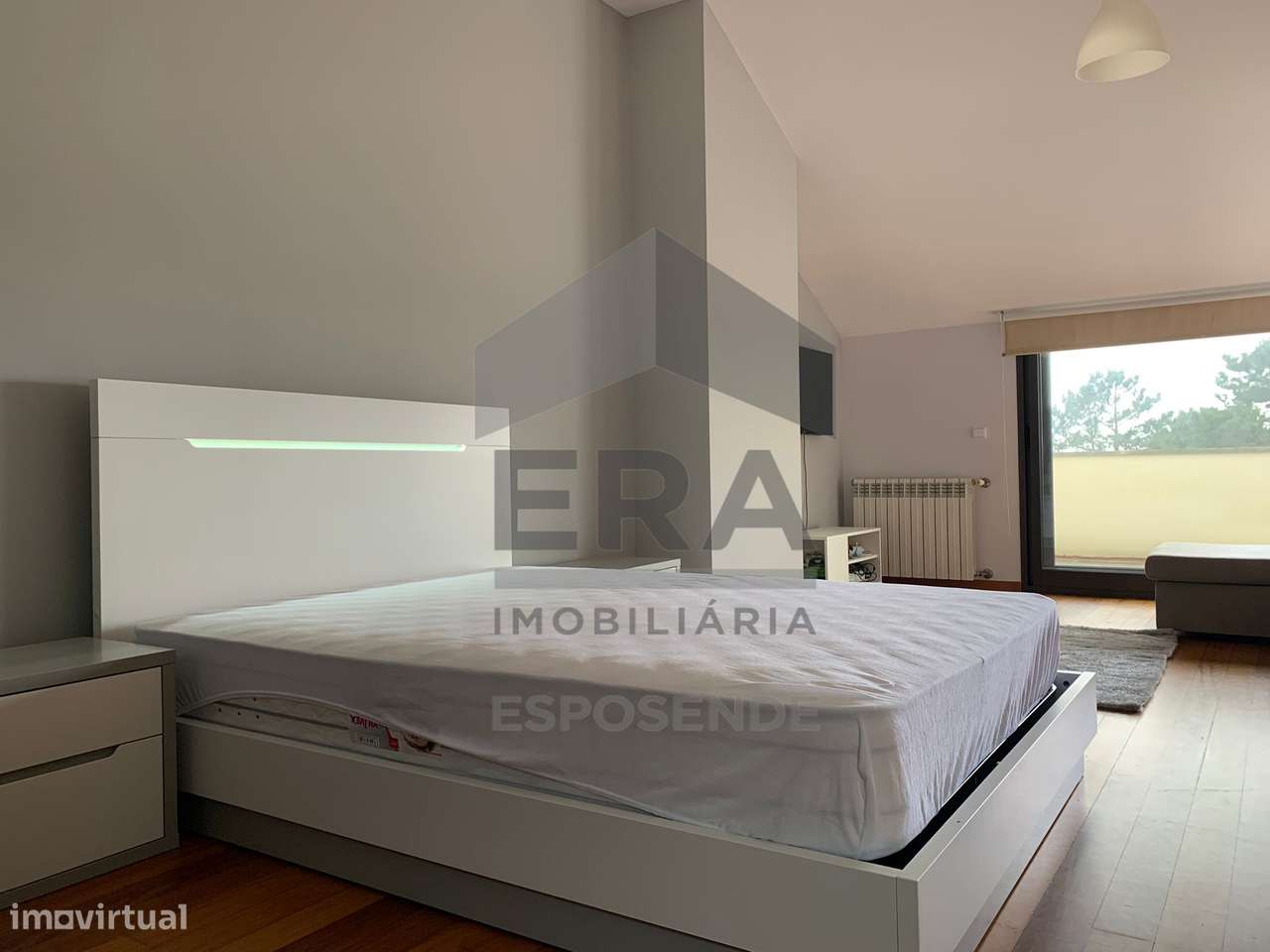 Moradia com vista mar nas Marinhas-30