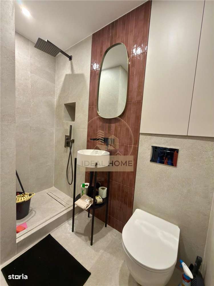 Garsoniera. Centru Umv. Etaj 1 - Imagine principală: 4/7