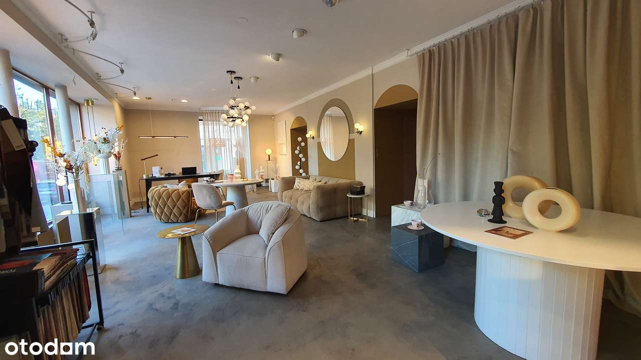 piękny lokal z ogromnymi witrynami Centrum Wrocławia-5