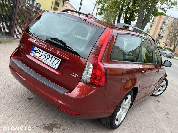 Volvo V50 D2 Summum - 21