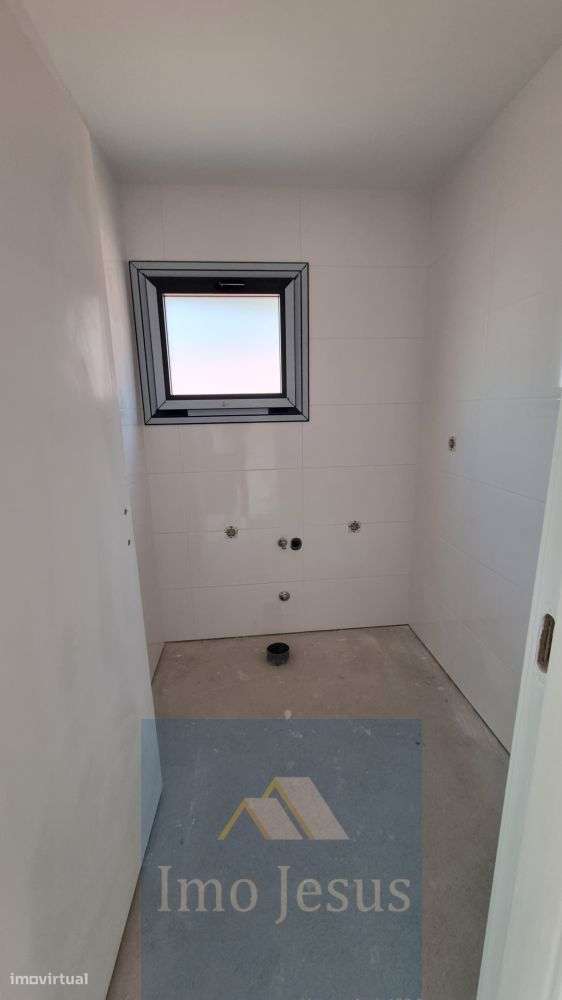 Moradia Terrêa 4 Frentes em Pedroso-26