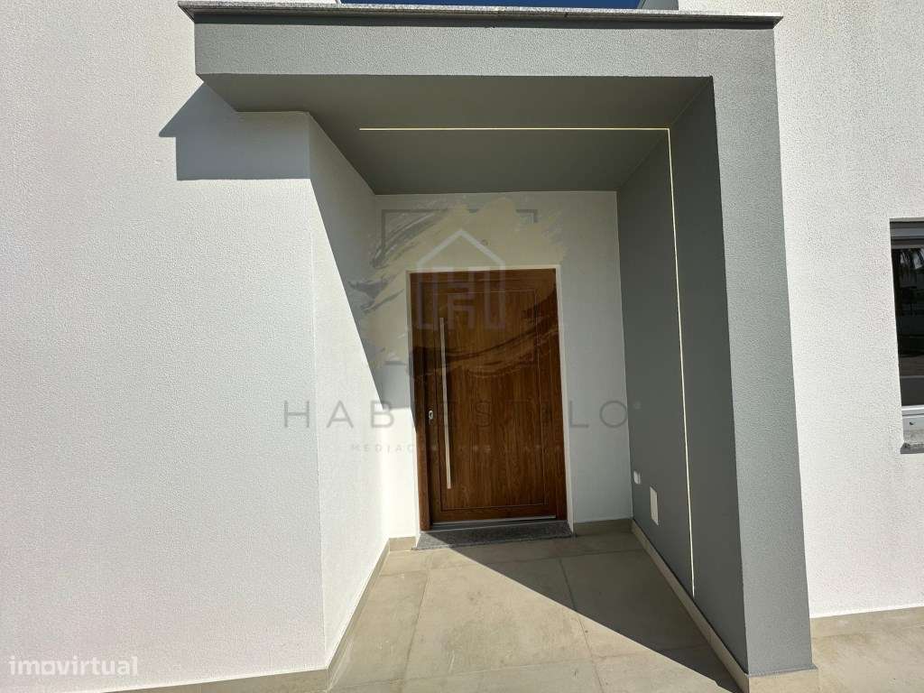 Luxuosa Moradia em Azeitão- Conforto e Elegância-28