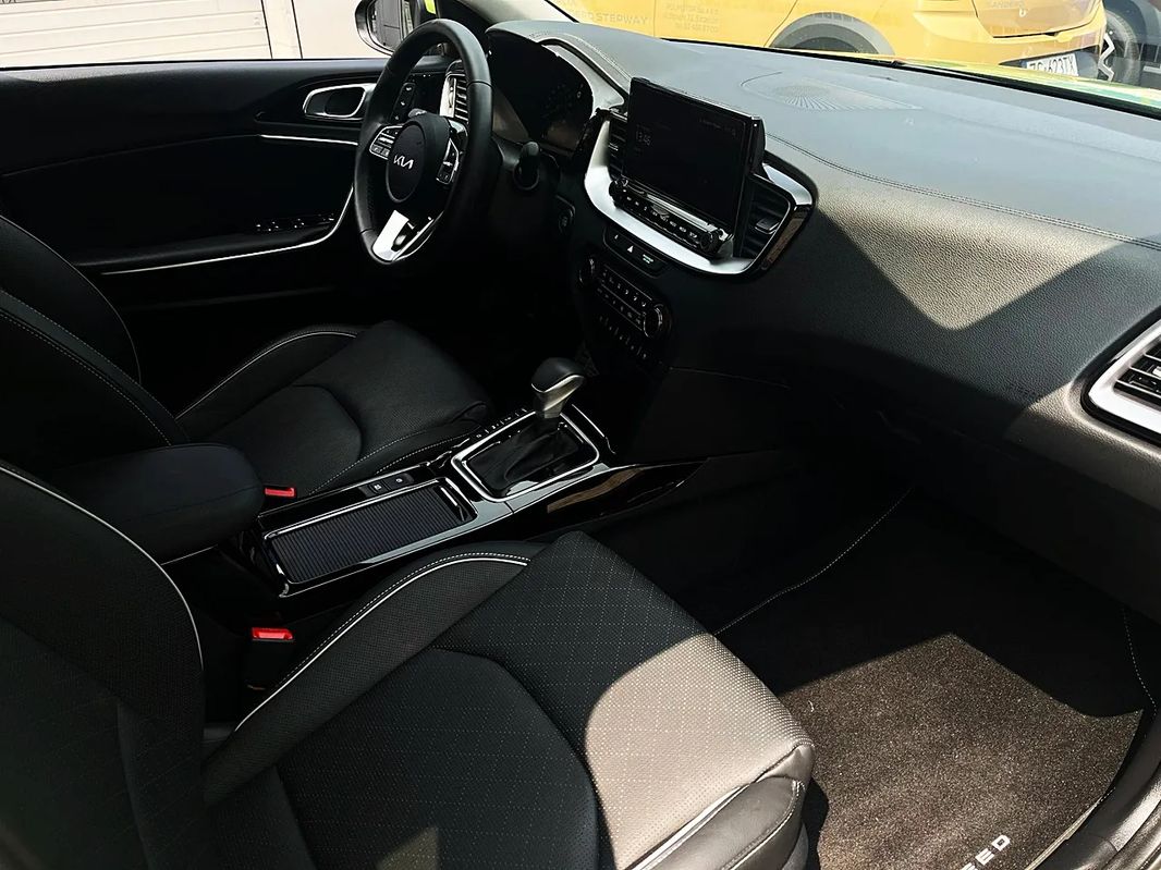 kia xceed
