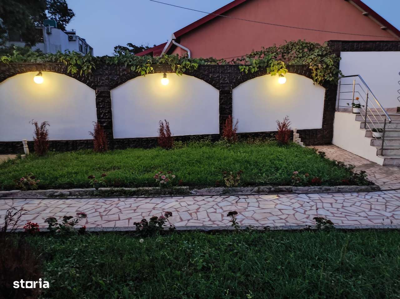 Casa Eforie Sud P+E 5 camere 3 bai - Imagine principală: 4/15