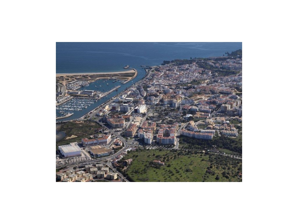 Terreno para construção em altura, Lagos, Algarve