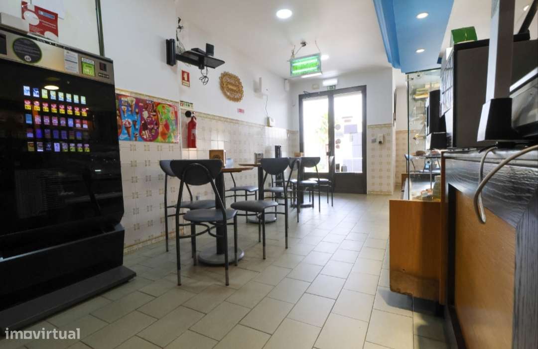 Café Pastelaria Ilhense - Ilha, Pombal - Padaria. Indústria de Fabrico-8