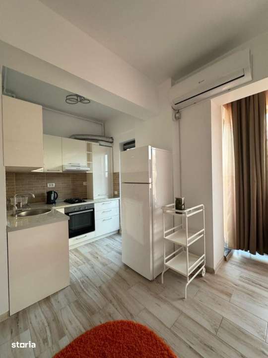 Delfinariu - Apartament 2 camere de inchiriat - Imagine principală: 5/6