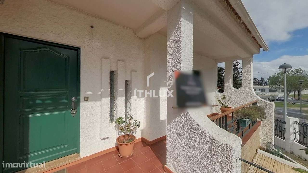 Moradia V5 com garagem localizado no Bairro Europa – Elvas - Portugal-19