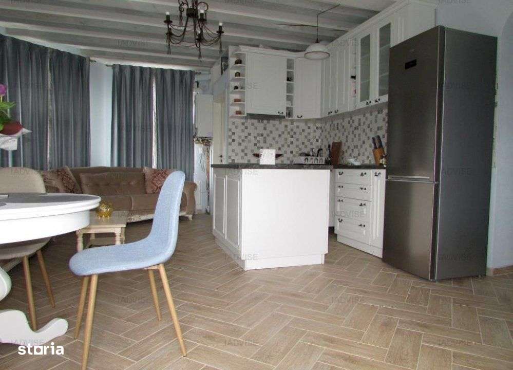 Casa superba utilata mobilata Rasnov, pretabila si pentru doua familii - Imagine principală: 3/19