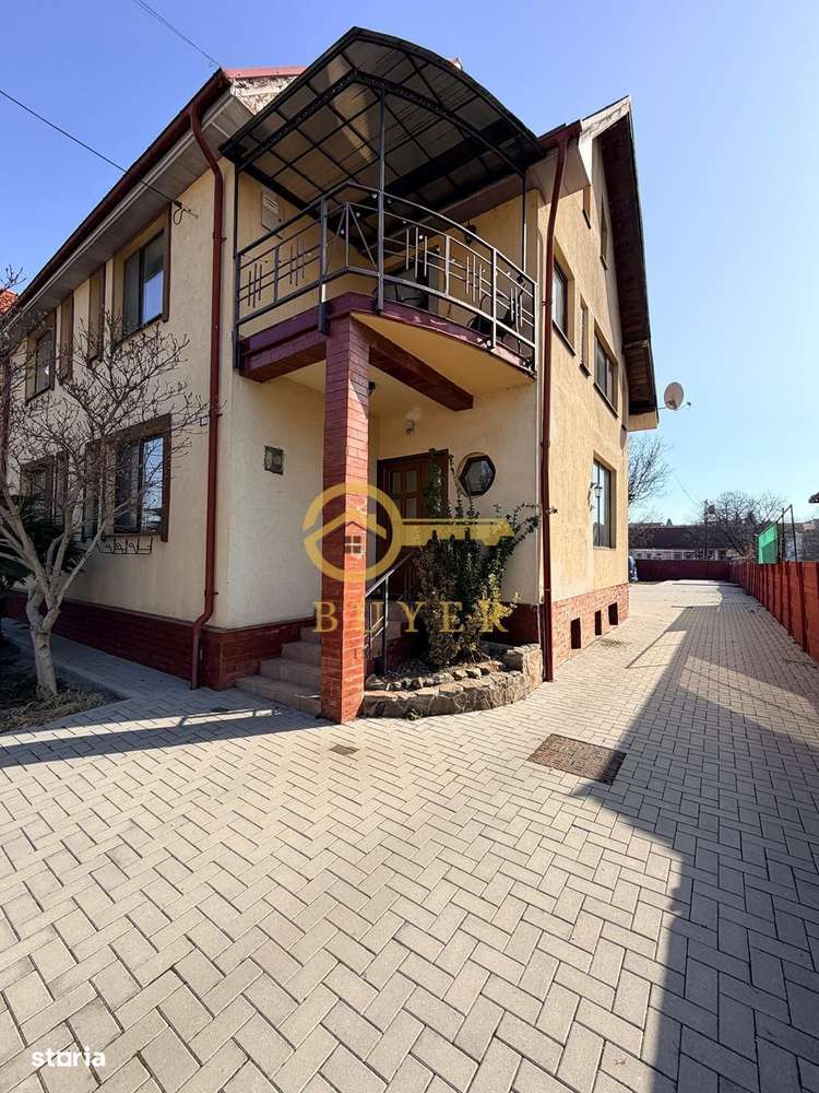 Casa vila in zona centrala-2