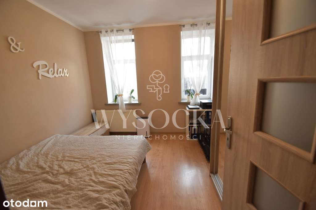 3 pok. z dużym tarasem, do zamieszkania.-7