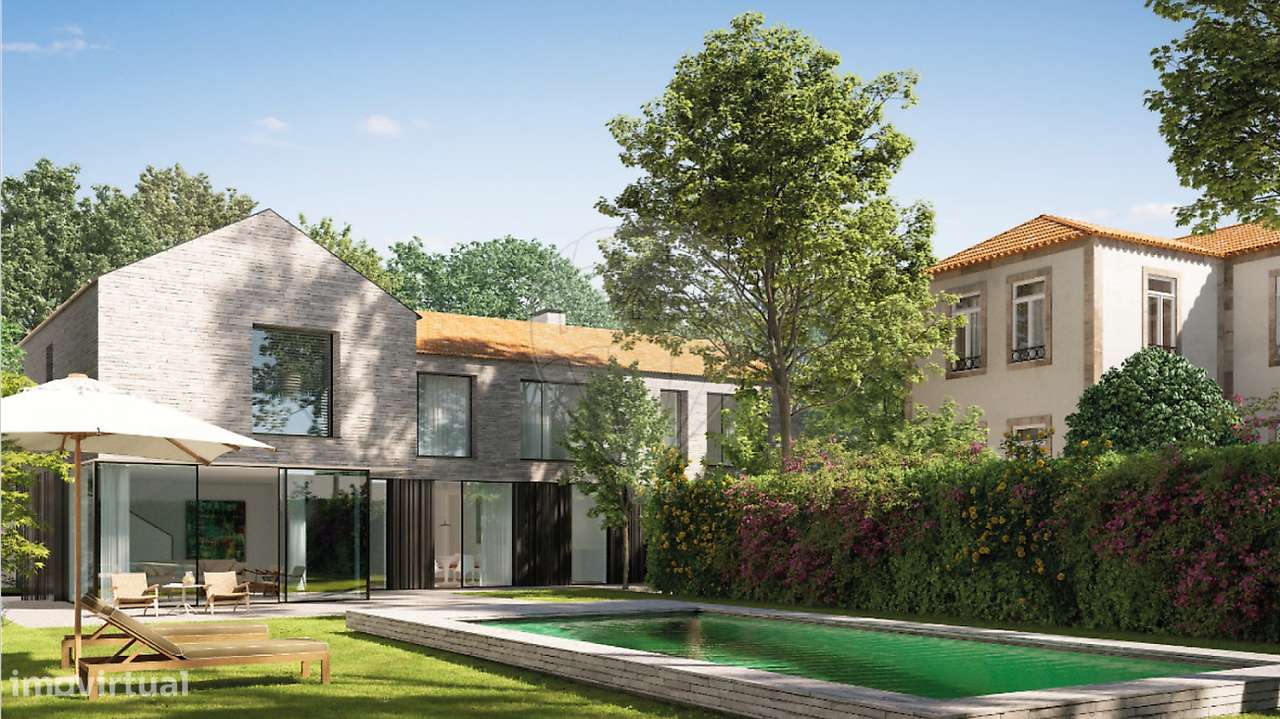 Moradia T5 para venda - Grande imagem: 1/16