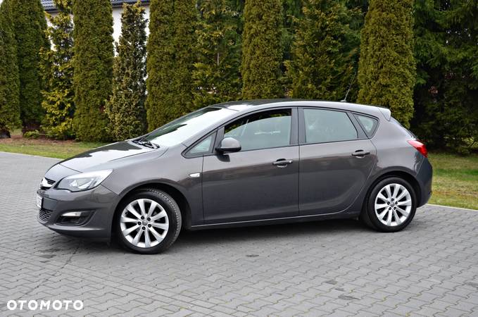 Opel Astra 1.4 Turbo Sport - 13