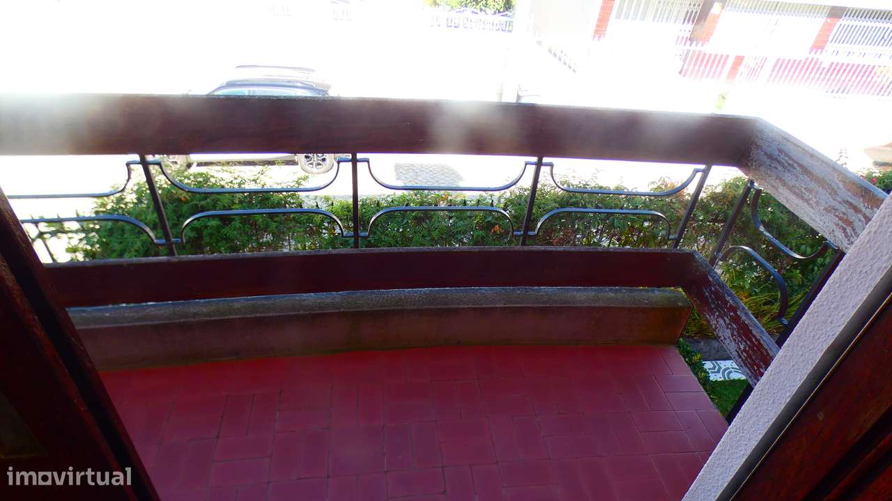 Moradia T5 Vila Nova da Telha-7