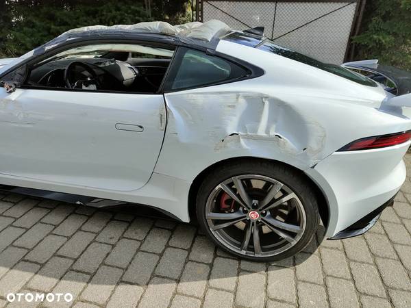 Jaguar F-Type SVR AWD - 4