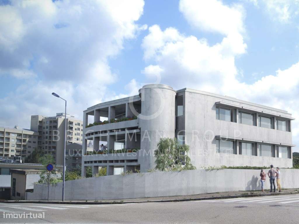 Apartamento T3 com varanda e jardim, no Porto - Grande imagem: 2/11