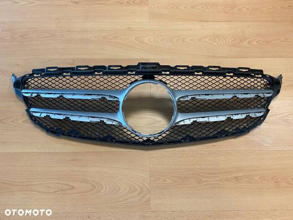 MERCEDES W205 AMG ATRAPA GRILL A2058800183 - 1