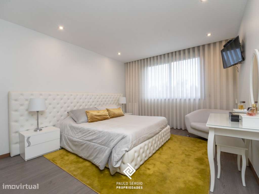 Apartamento T4 em Vila Nova de Gaia-14