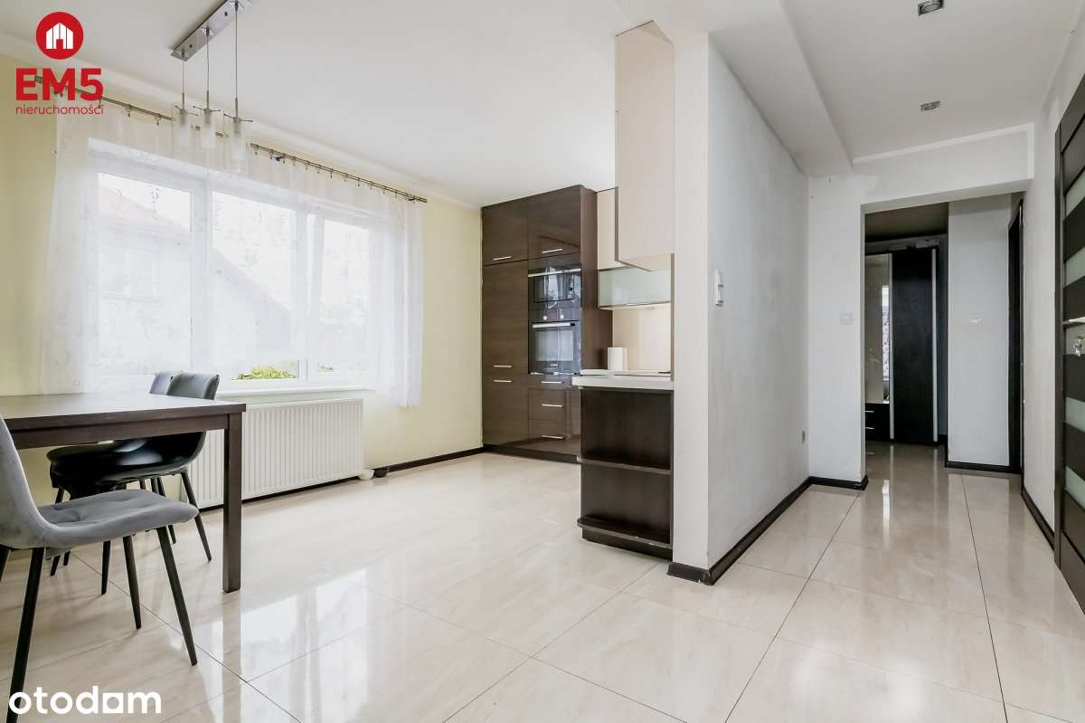 Dom 2 piętrowy, ogród - Pełny obrazek: 4/15