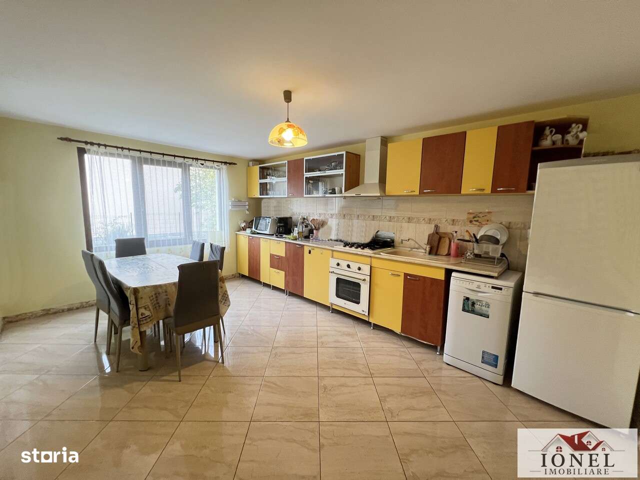 Casa in Muntii Apuseni - Rosia Montana - Imagine principală: 5/16