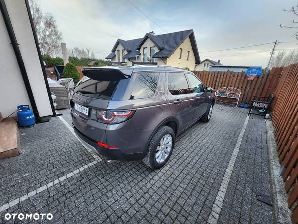 Land Rover Discovery Sport 2.0 TD4 HSE - 13