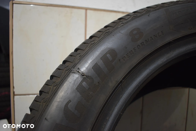 R20 285/45 Goodyear Ultragrip Performance 8 AO - 7