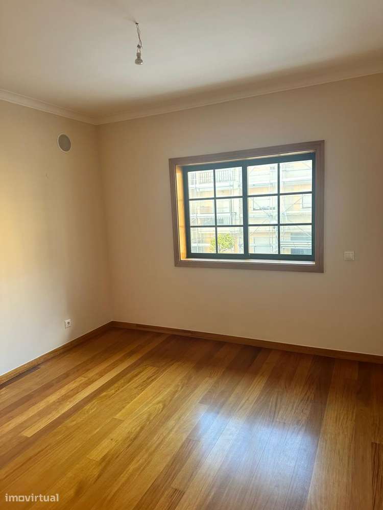 T2 - Quinta de São Gonçalo - Grande imagem: 4/19