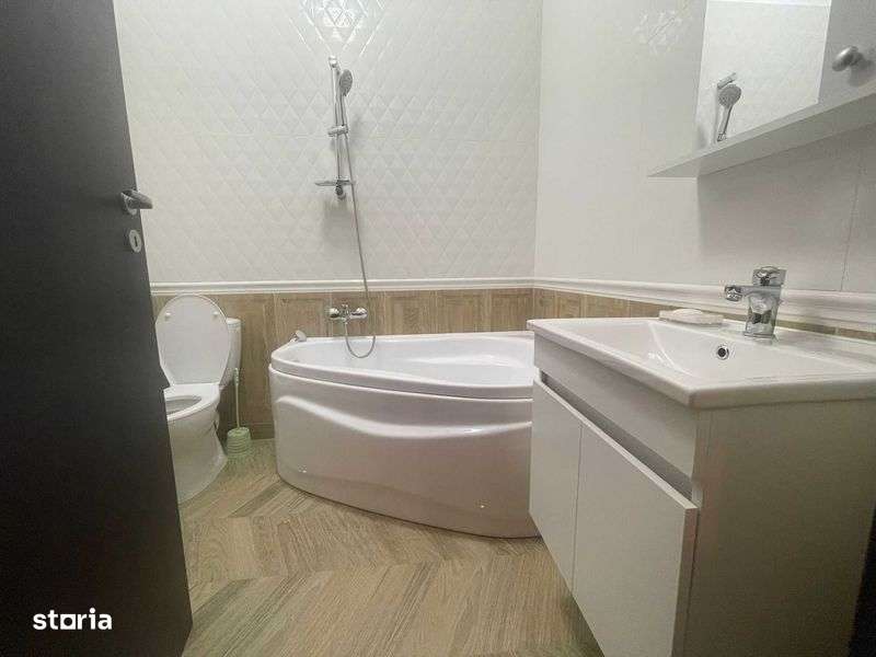 Garsonieră dubla 36 m pret 1350 lei+garanție 1 luna - Imagine principală: 4/8