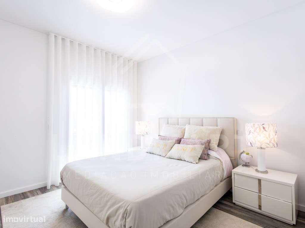 Apartamento T3 Duplex, Centro de Turquel-29