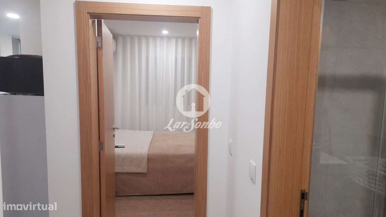 Apartamento T1 na 1º linha de Praia na Póvoa de Varzim - Grande imagem: 4/15