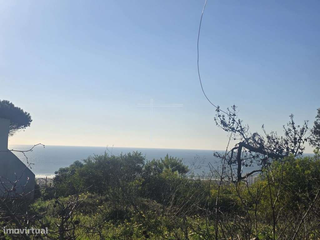 Terreno com 630m2 com vista mar - Capuchos - Grande imagem: 3/7