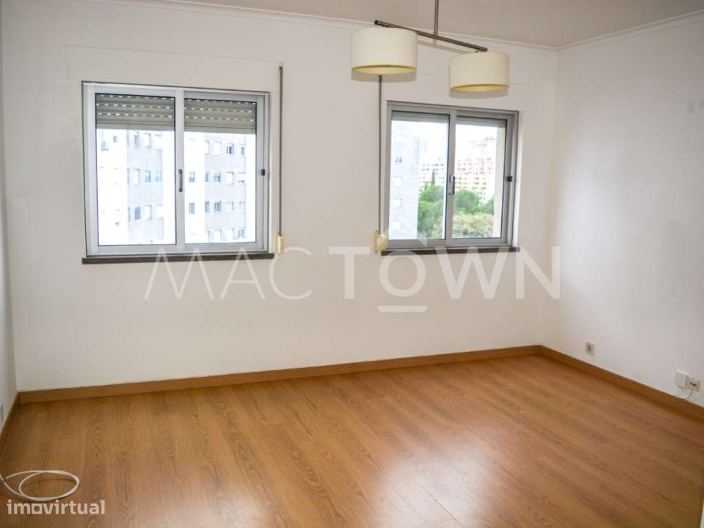 Conforto e Mobilidade num T2 junto ao Parque da Bela Vista - Grande imagem: 4/25