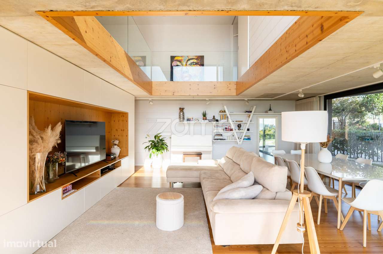 Moradia Contemporânea com Piscina e Vista Panorâmica em Amarante - Grande imagem: 5/44