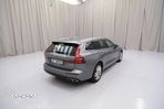 Volvo V60 D4 Momentum Pro - 3