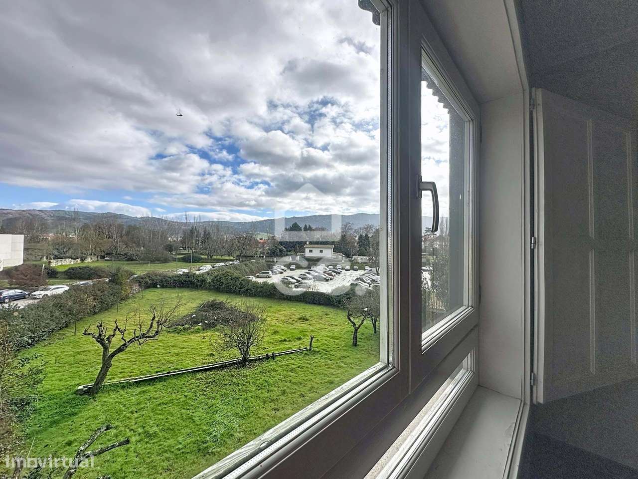 Apartamento T1 Renovado no centro da Cidade-11