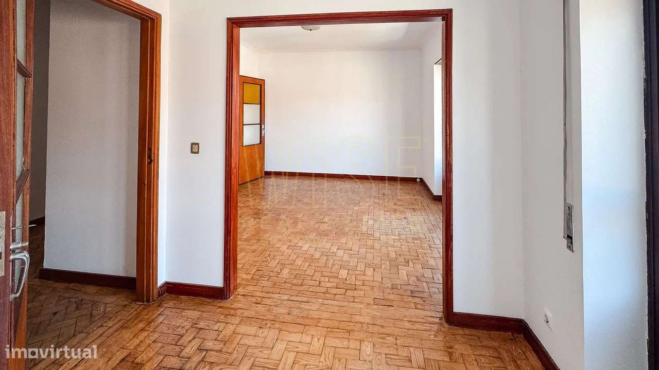 Apartamento T4-14