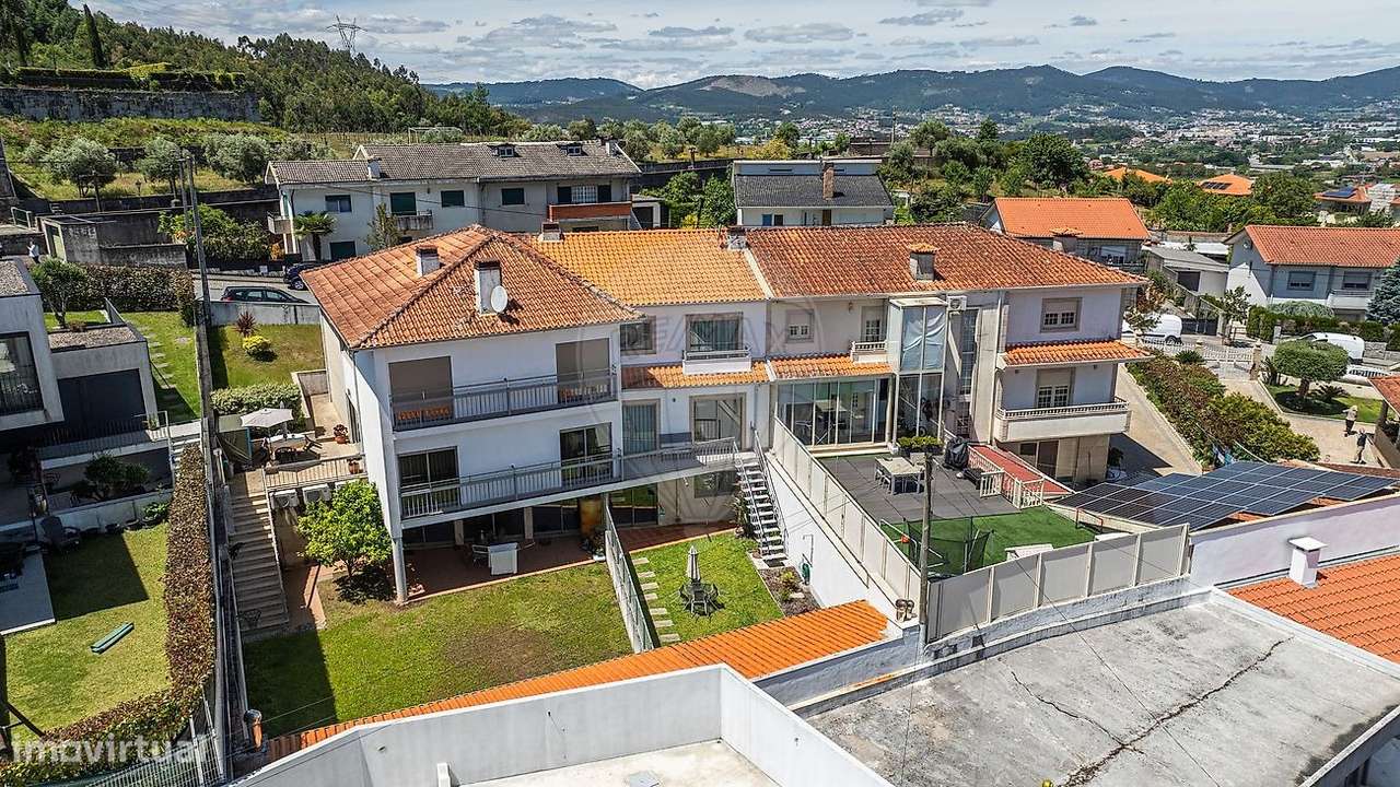 Moradia T3 em Fermentões-38