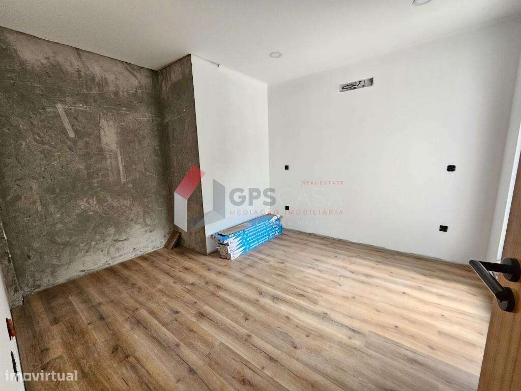 Moradia T2 nova com Chave na Mão -  Freguesia dos Biscoitos!-15