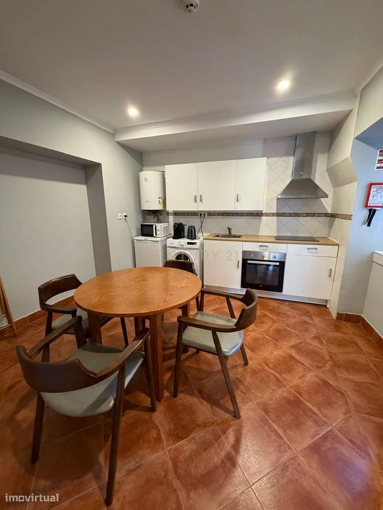 APARTAMENTO T2 PARA ARRENDAMENTO, NA AVENIDA LUISA TODI, EM SETÚBAL - Grande imagem: 3/7