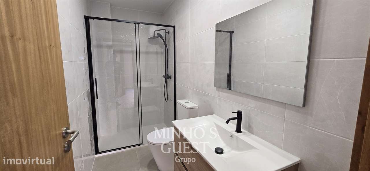 Apartamento T3 Novo c/ garagem no centro de Braga - Braga-8