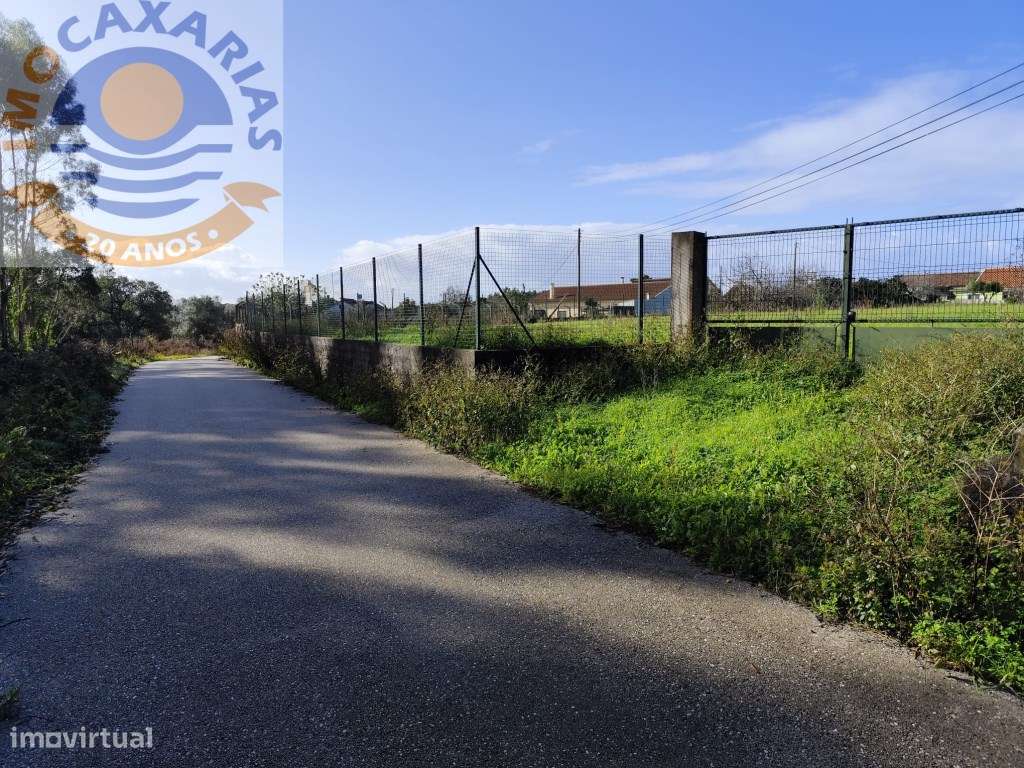 Terreno com Projeto Aprovado
Construção de Edifício de Turismo de ... - Grande imagem: 2/6