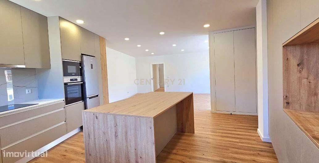 Moradia T3 em Palmeira de Faro Esposende - Grande imagem: 2/32