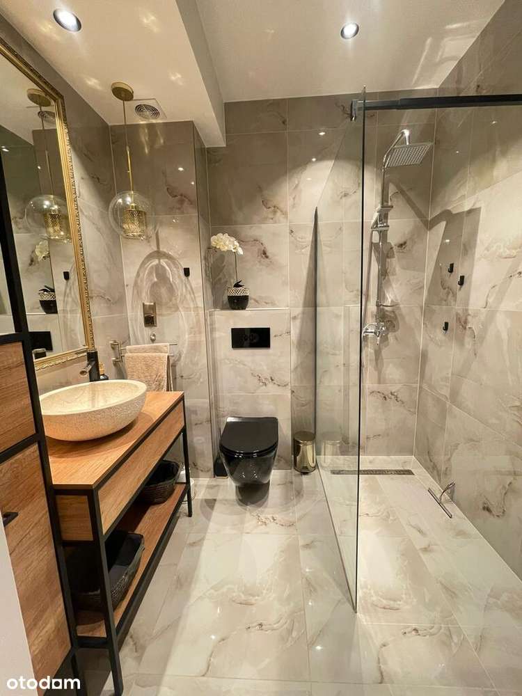 3pok 68m2 na zamkniętym osiedlu w Rumi-7