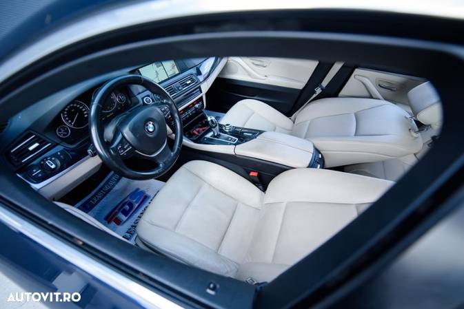 BMW Seria 5 520d Touring Aut. - 9