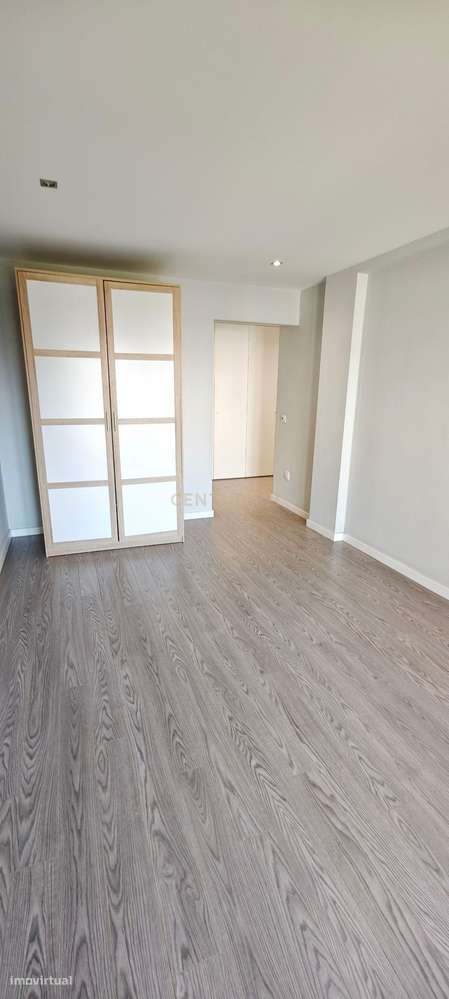 Excelente apartamento T3 com Garagem/Box - Grande imagem: 3/27