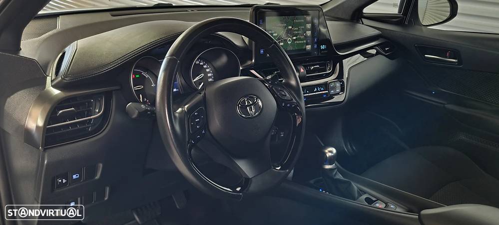 Toyota C-HR 1.8 HSD Comfort+P.Style - 10