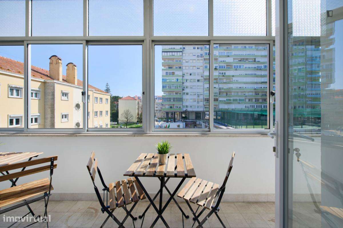 Quarto - localizado em Alvalade Lisbon - Grande imagem: 5/23